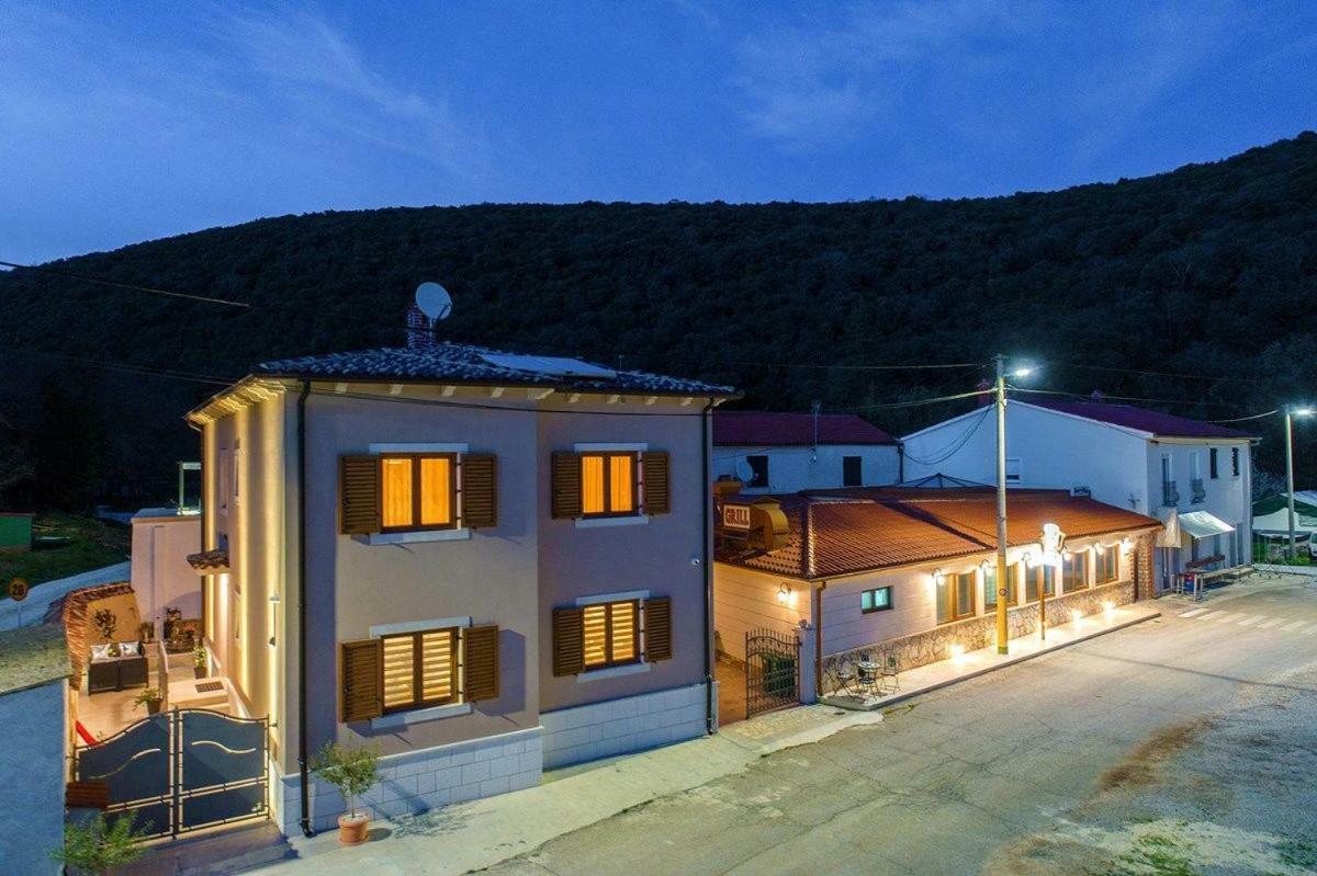 Villa Porto Krnica Exterior foto